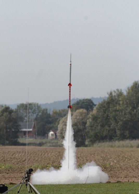 Meteor 3 P Pazoura - start a